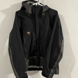 Mens mountain hardwear shell